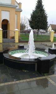 Picture of a fountain